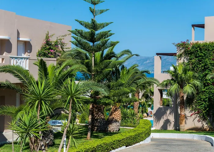 Grand Hotel Holiday Resort